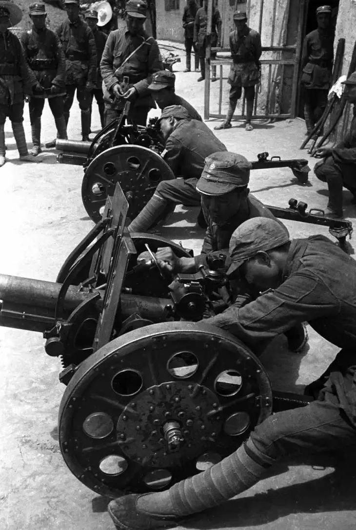 热血战场！两强对决将掀起一场关乎尊严的战争！