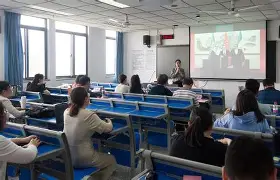 关于鲁能战术调整得当，展现出强大实力的信息